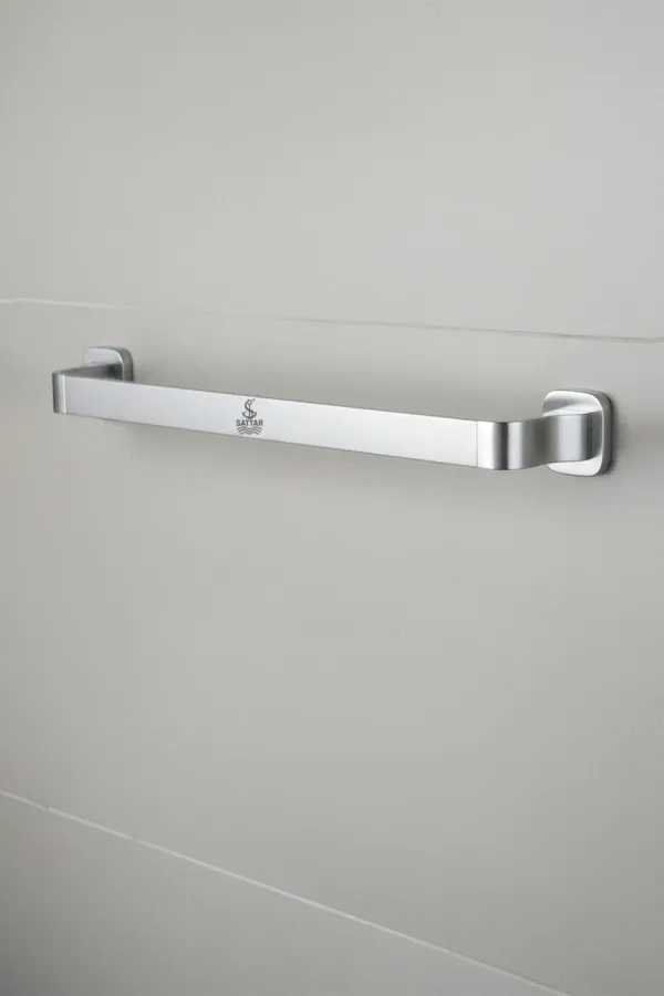 Premium Towel Rail Sattar 24''