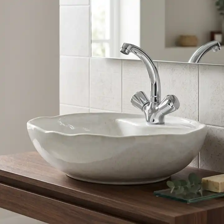 Moving Basin Mixer Gold (M006B)